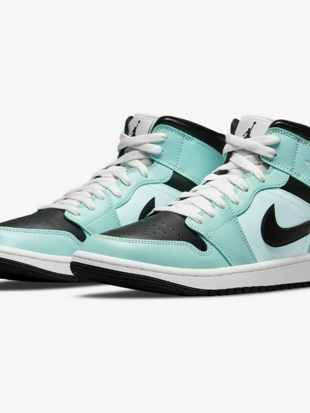 Womens Air Jordan 1 Mid - Size 8.5 - Light Dew/Black-Teal Tint